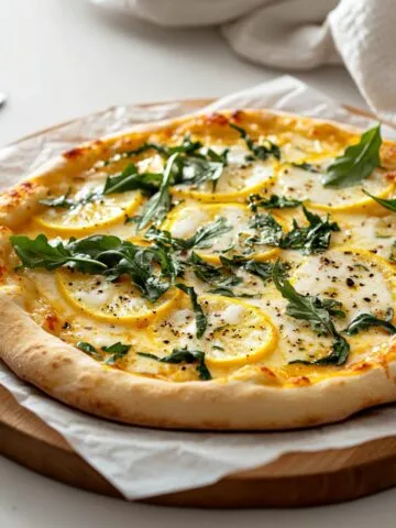 Lemon pizza